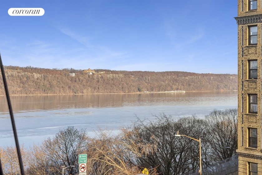 wide photo