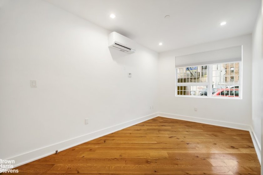wide photo