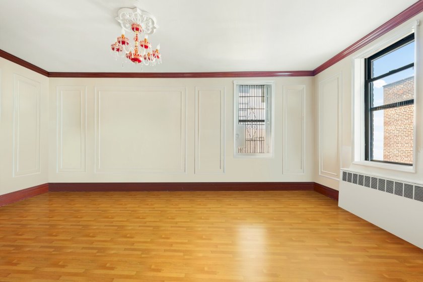wide photo