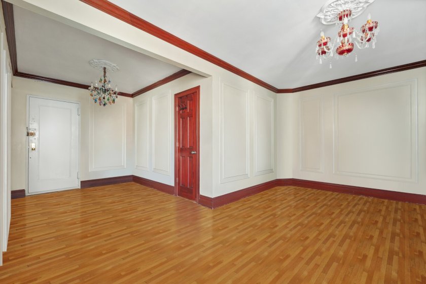 wide photo
