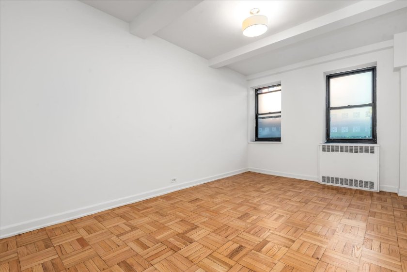 wide photo