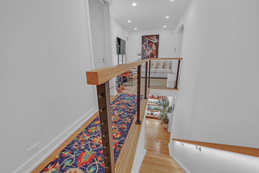 wide photo