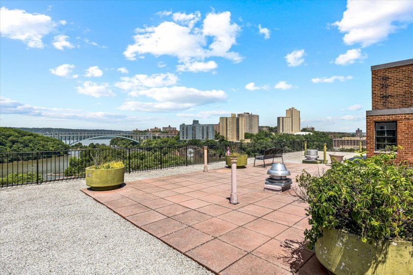 wide photo