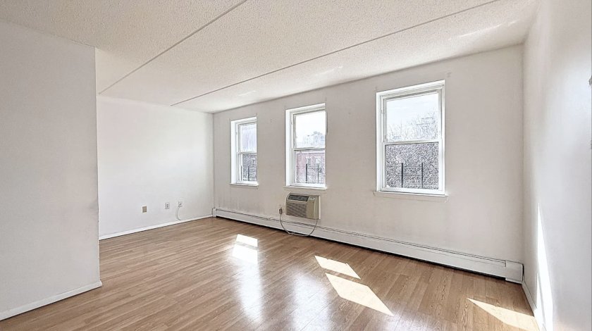 wide photo