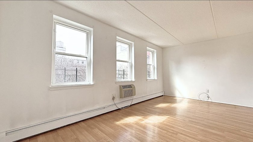 wide photo