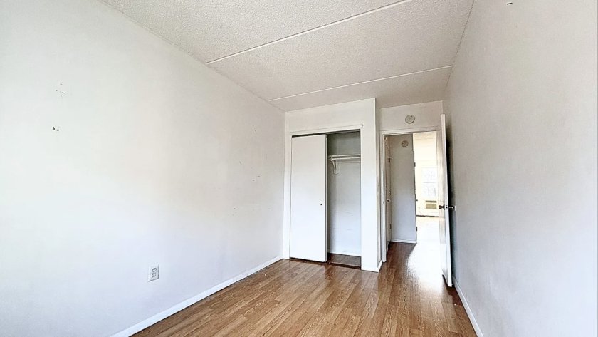 wide photo