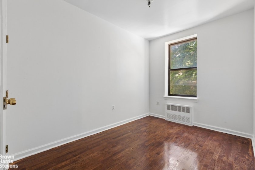 wide photo