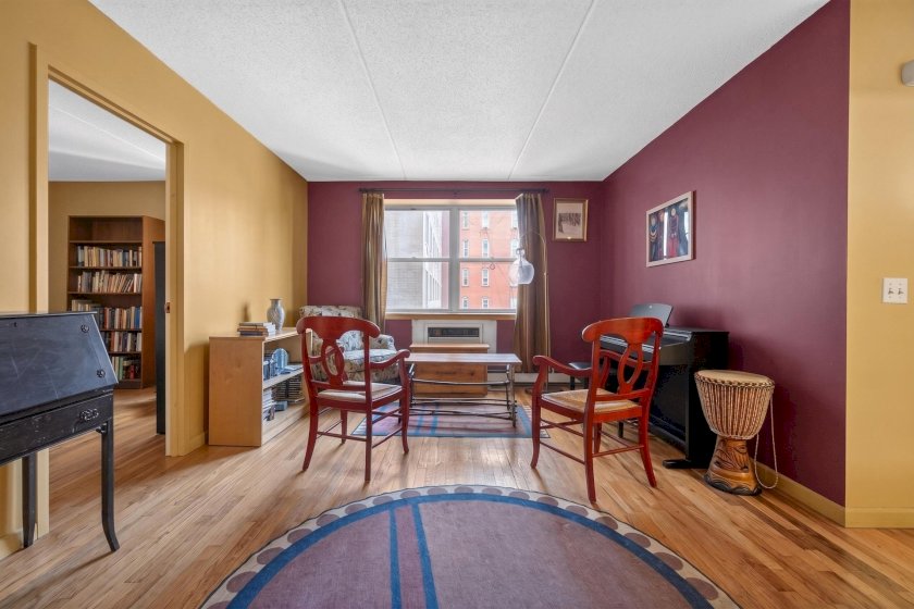 wide photo