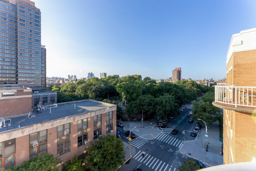 wide photo
