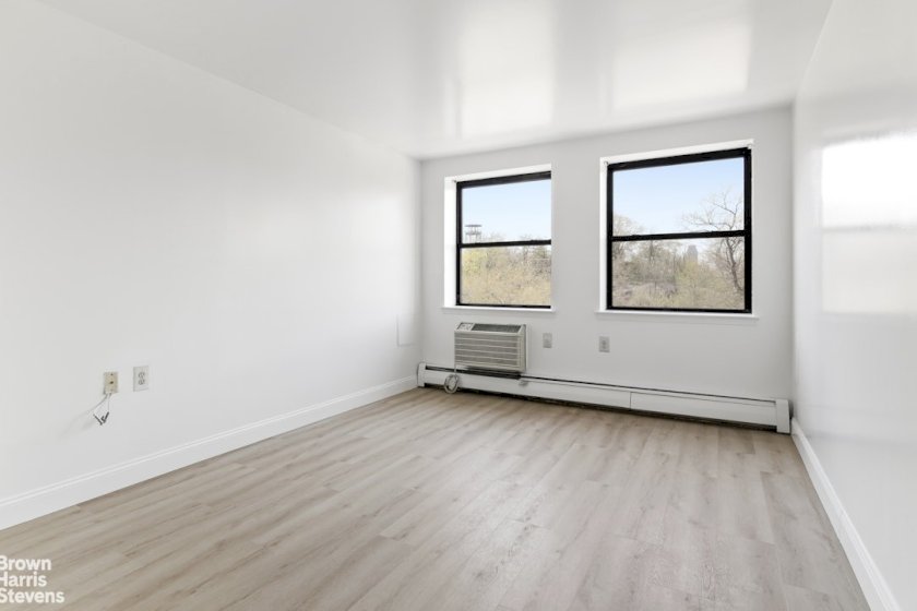 wide photo