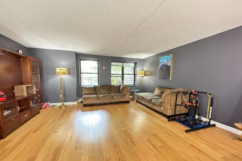 wide photo