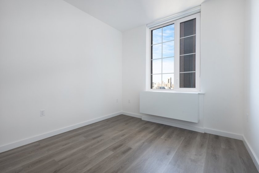 wide photo