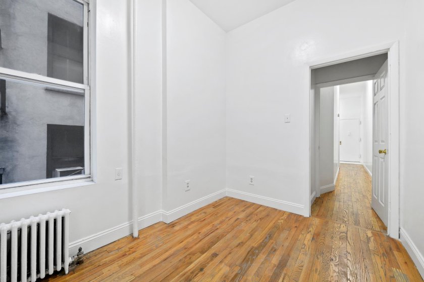 wide photo