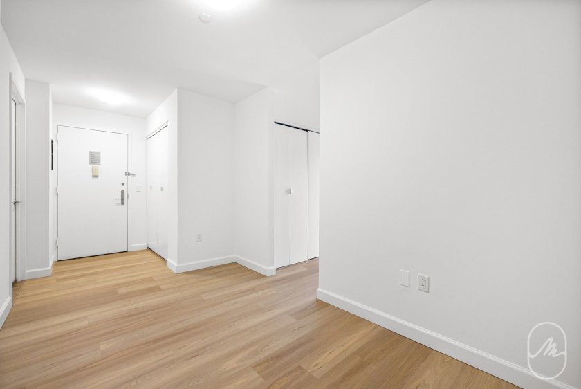wide photo