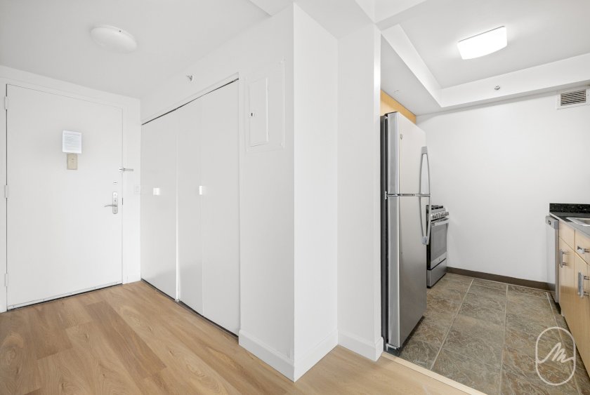 wide photo