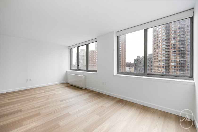 wide photo