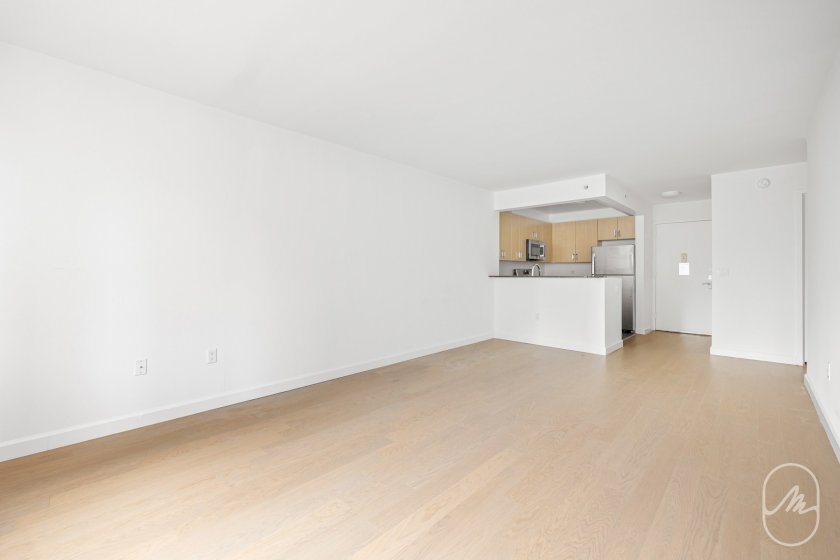 wide photo
