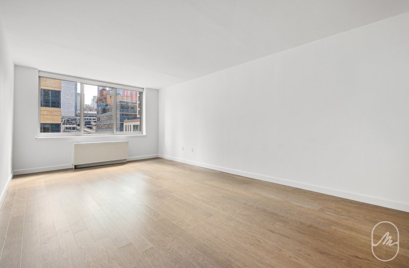 wide photo