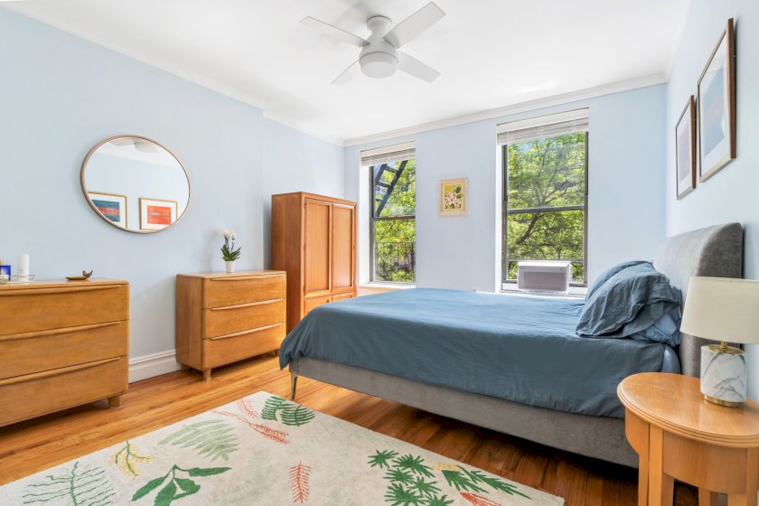 wide photo