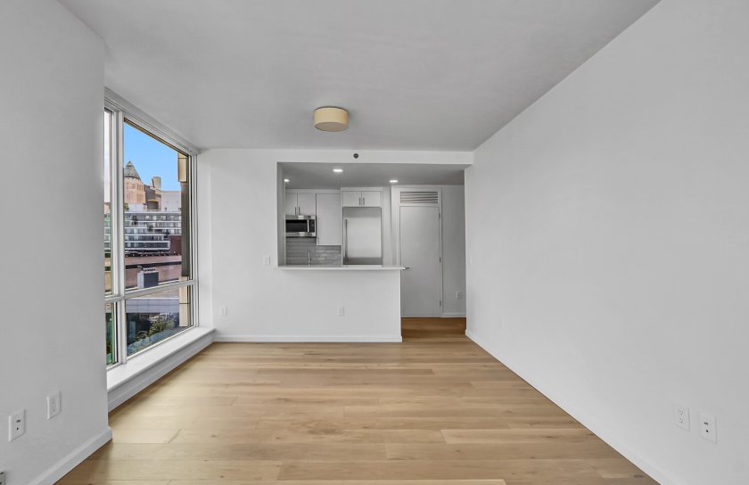 wide photo
