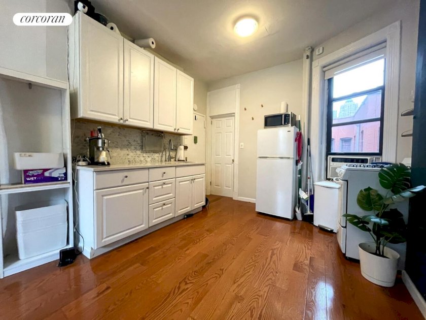 wide photo