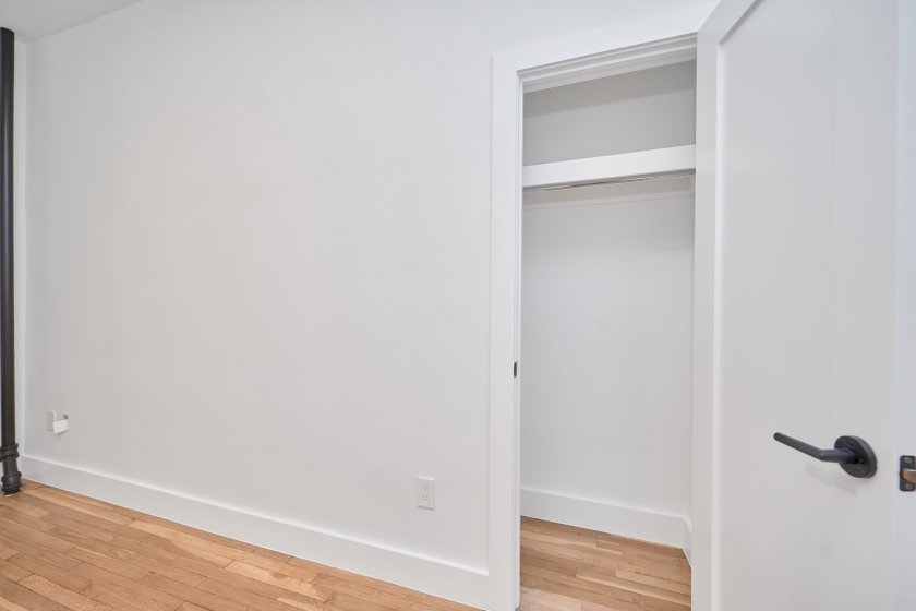 wide photo