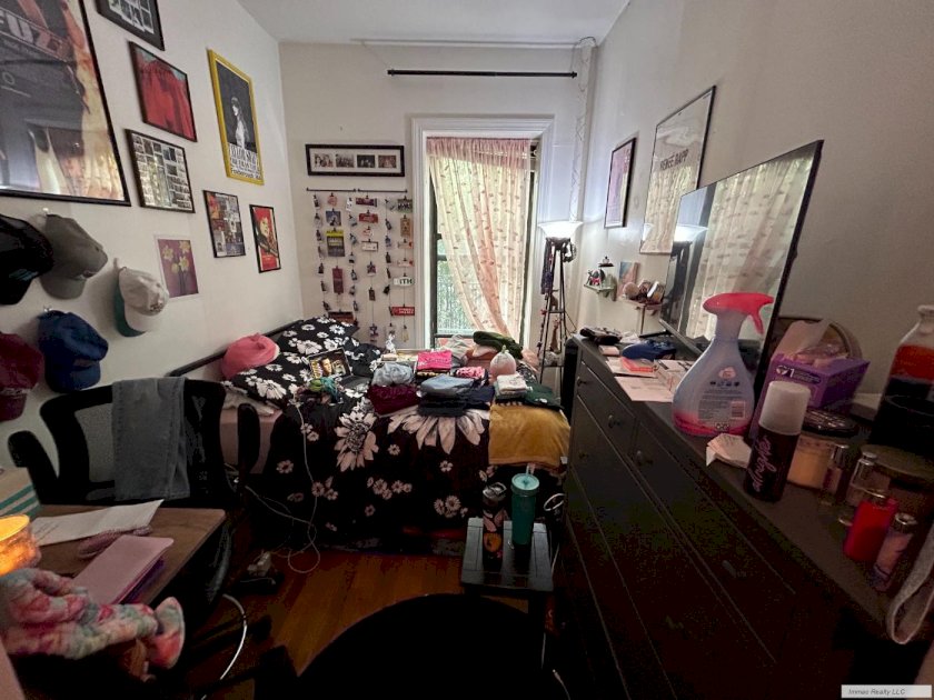 wide photo