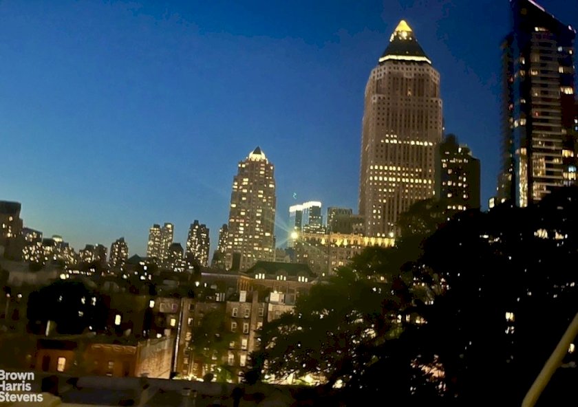 wide photo