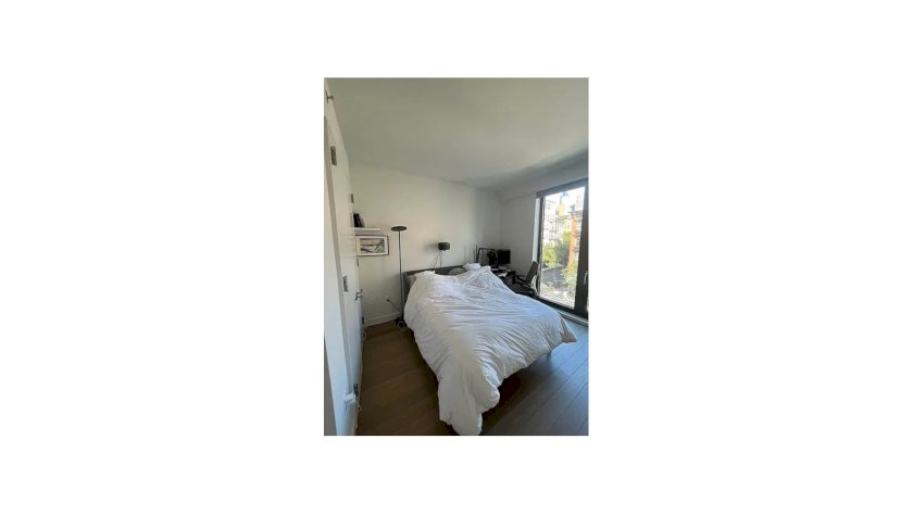 wide photo