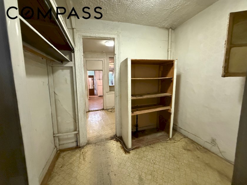 wide photo