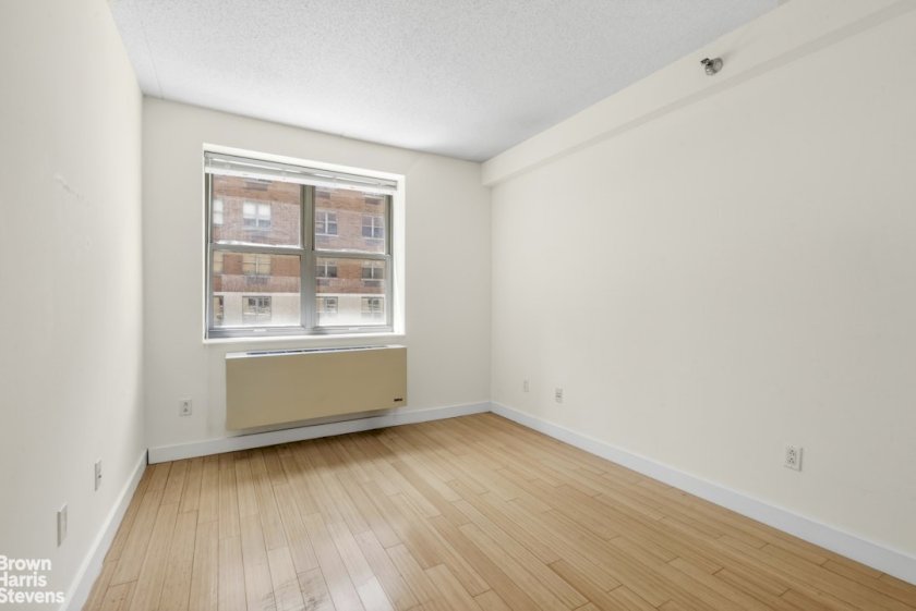 wide photo