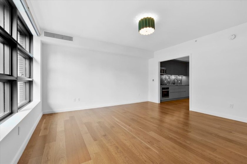 wide photo