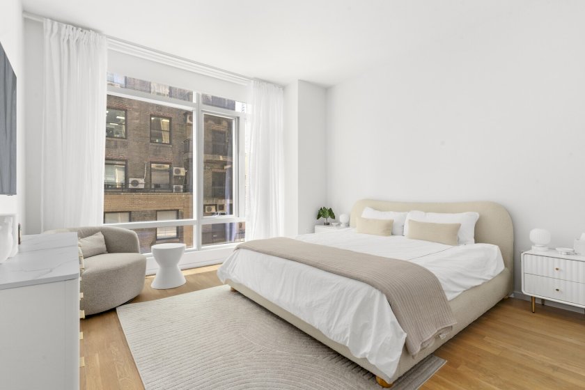 wide photo