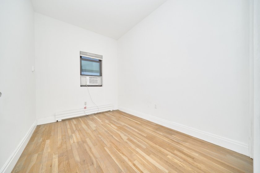 wide photo