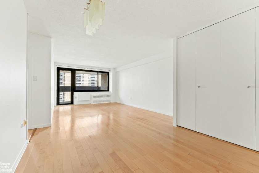wide photo