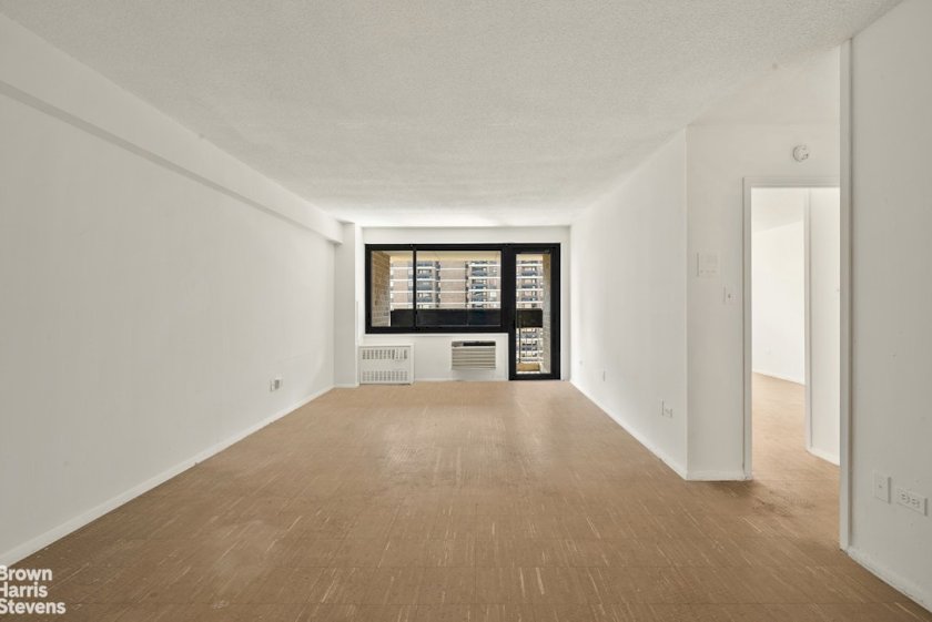 wide photo