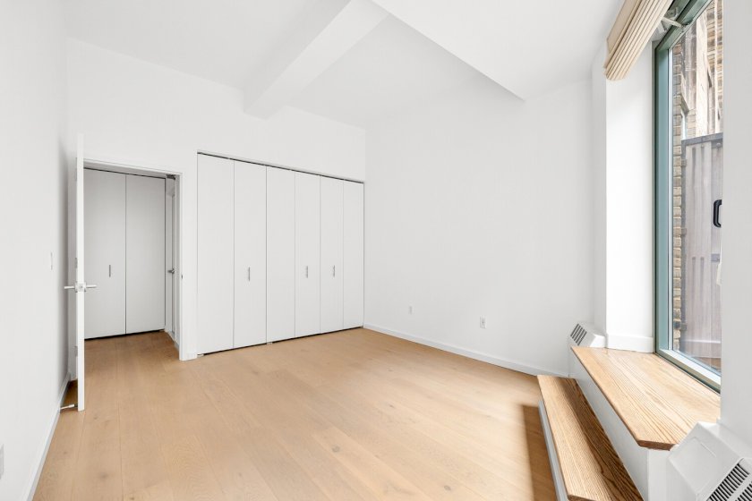 wide photo