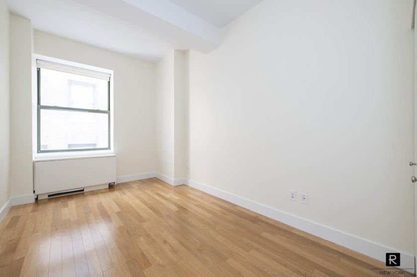 wide photo