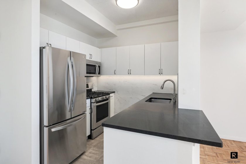 wide photo