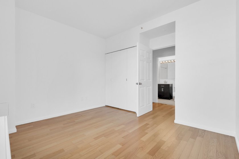 wide photo