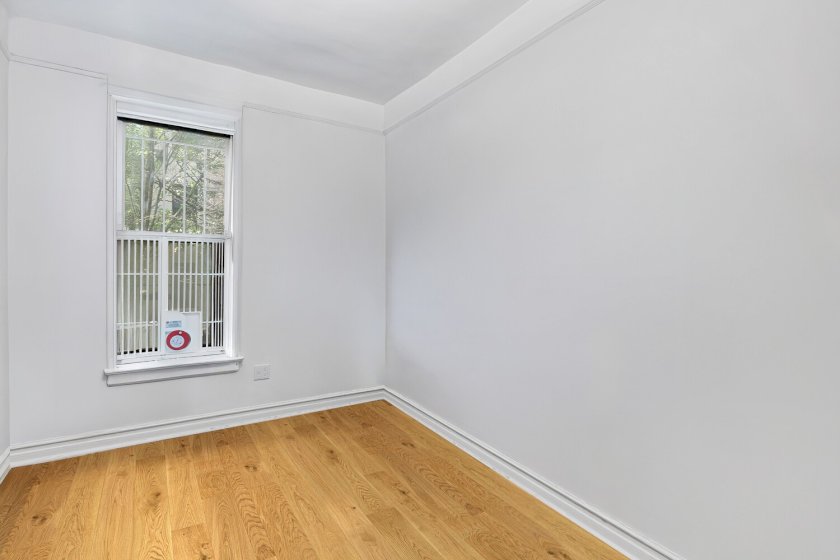 wide photo