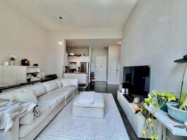 wide photo