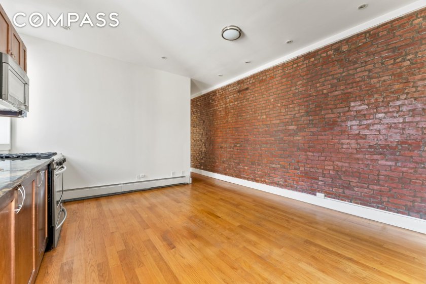 wide photo