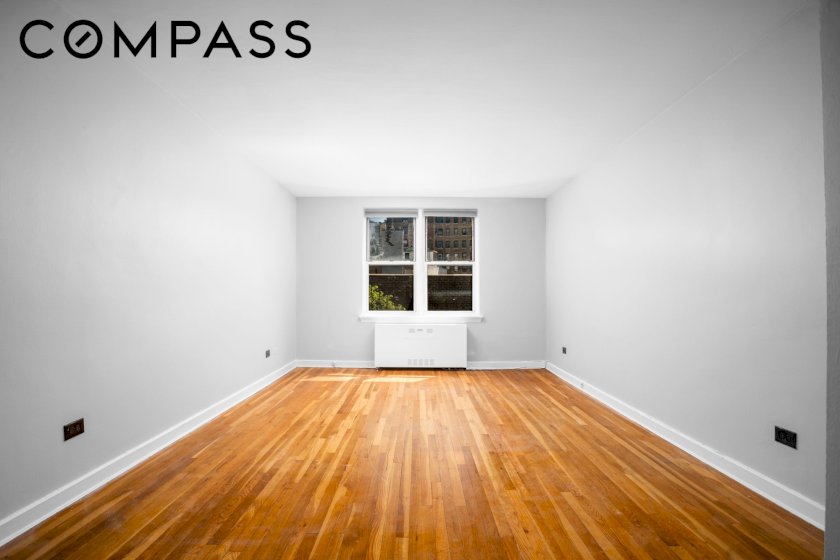 wide photo