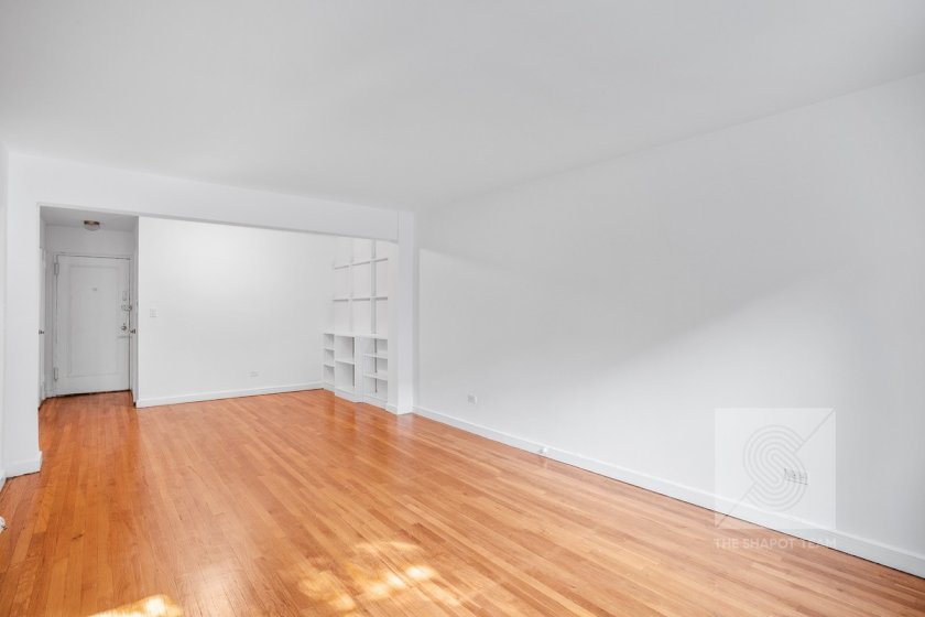 wide photo