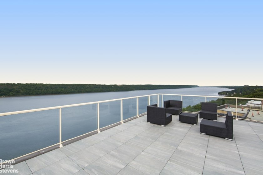 wide photo