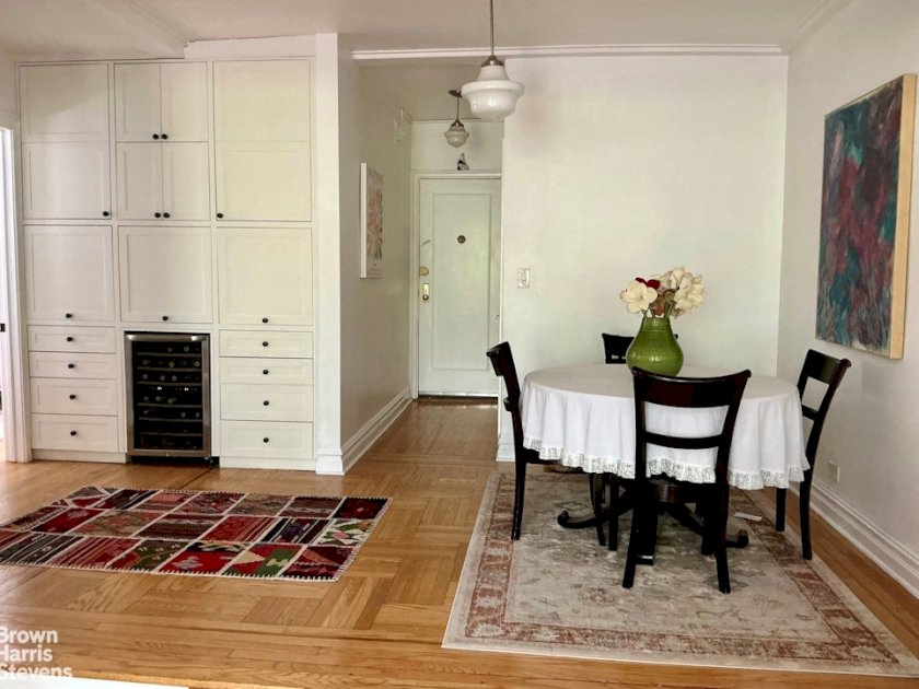 wide photo