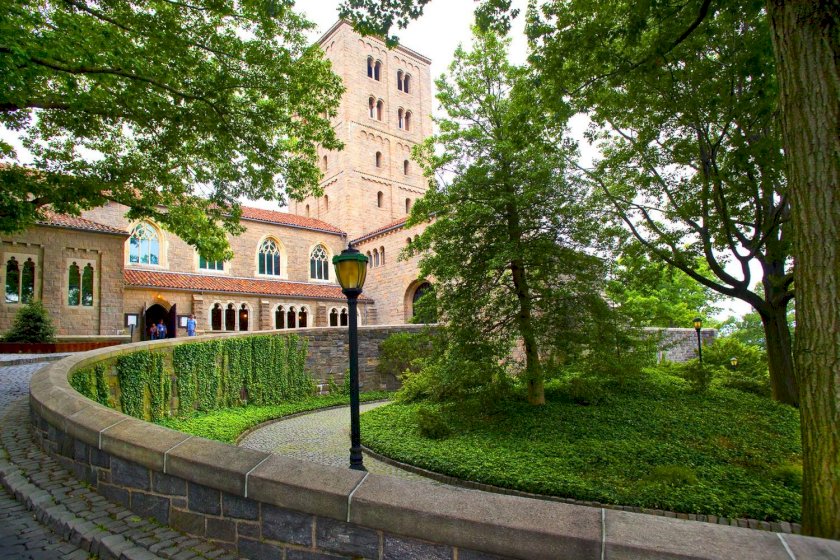 wide photo