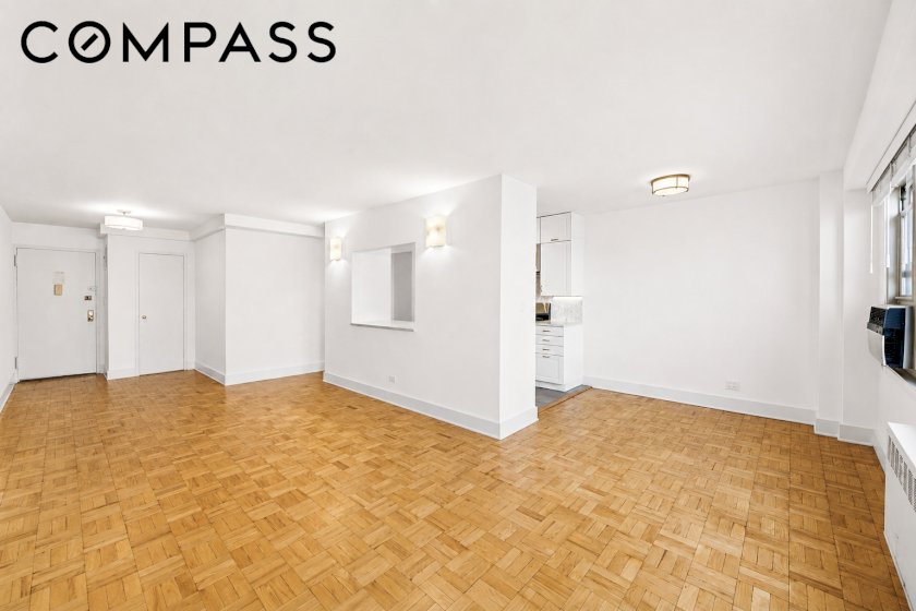 wide photo