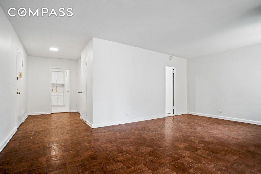 wide photo